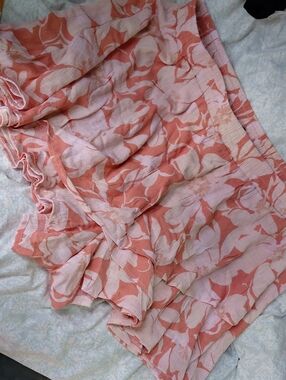 torrid Coral and Cream Textured Floral Skirt